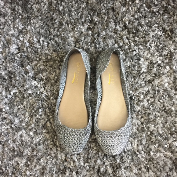 Shoes - Woman’s flat shoes